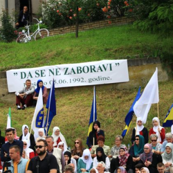 OBILJEŽENA 31. GODIŠNJICA STRADANJA 22 STANOVNIKA LJEŠEVA: Pokušali izbrisati postojanje Bošnjaka u Lješevu, a danas brojimo 145 živih potomaka šehida
