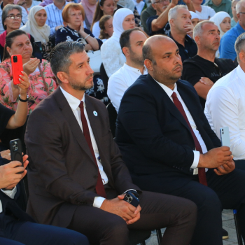 U Ilijašu održana Akademija povodom obilježavanja 30. godišnjice genocida u Srebrenici