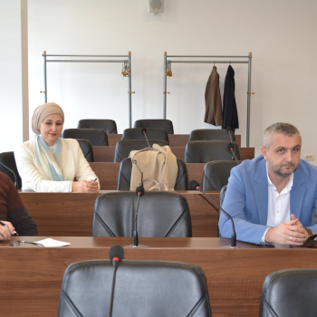 Sastanak sa predstavnicima vrtića, osnovnih i srednjih škola u sklopu javne rasprave o Nacrtu Budžeta Općine Ilijaš za 2026. godinu