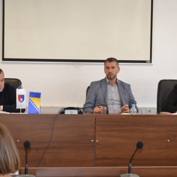 Sastanak sa predstavnicima vrtića, osnovnih i srednjih škola u sklopu javne rasprave o Nacrtu Budžeta Općine Ilijaš za 2026. godinu