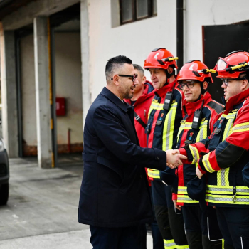 Isporuka vozila i opreme DVD-u