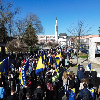 Svečani defile: Ilijaš potvrdio ljubav prema domovini