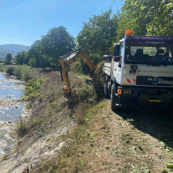 Čišćenje korita rijeke Misoče u MZ Stari Ilijaš