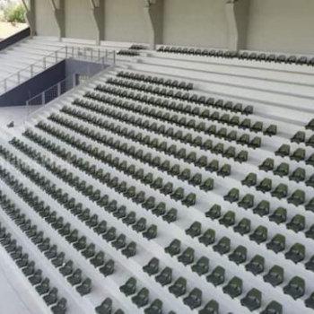 Na Gradskom stadionu u Ilijašu postavljeno 1.800 stolica