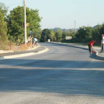 Totalna obustava saobraćaja: U nedjelju polaganje završnog sloja asfalta od Alića rampe do Gnionice