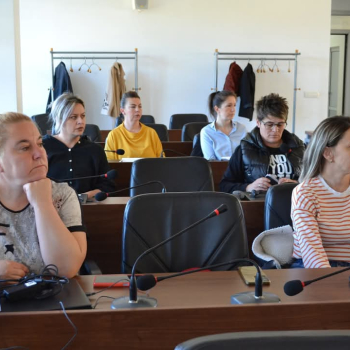 Počeo besplatan kurs rada na računaru za 36 žena u organizaciji Općine Ilijaš i Centra za edukaciju i istraživanje NAHLA