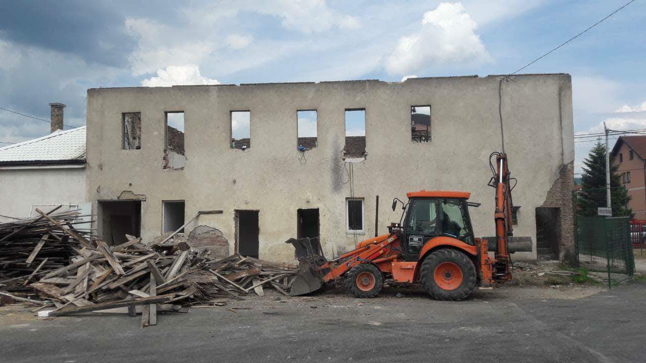 drustveni dom podlugovi 3