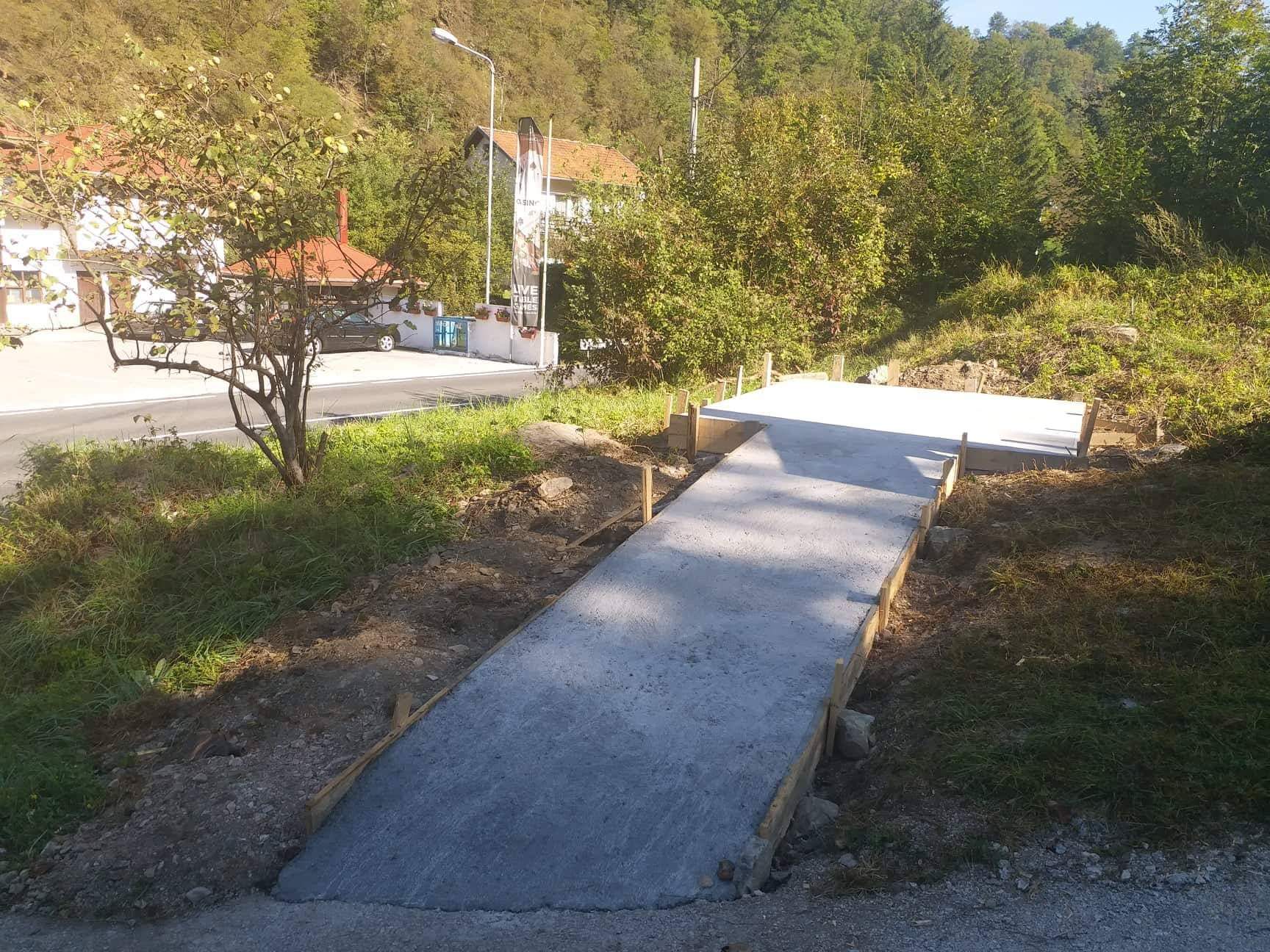 spomen obiljezje crni labudovi ljubina